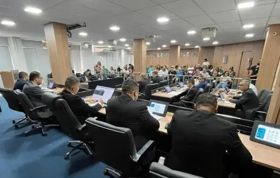 Vereadores de Coronel Fabriciano Comemoram Manutenção de Mandatos após Decisão do TRE-MG
