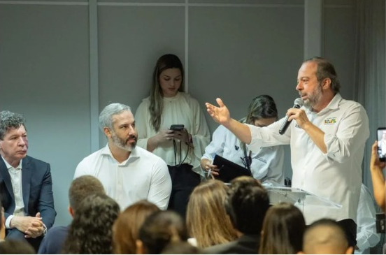 Adeus "Rodovia da Morte"? Alexandre Silveira assina concessão da BR-381 com investimento de R$ 9,5 bilhões