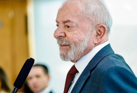 Fim da Escala 6x1: Lula declara apoio total ao projeto e diz ter certeza da aprovação no Congresso