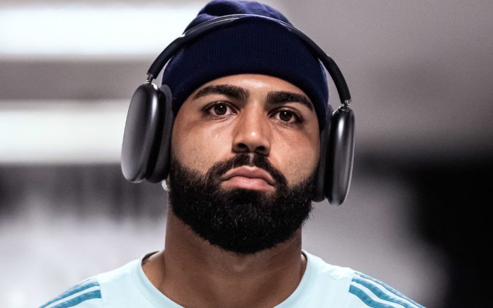 VILÃO IMPROVÁVEL: Gabigol Perde Pênalti Decisivo e Sela Eliminação do Cruzeiro na Copa do Brasil