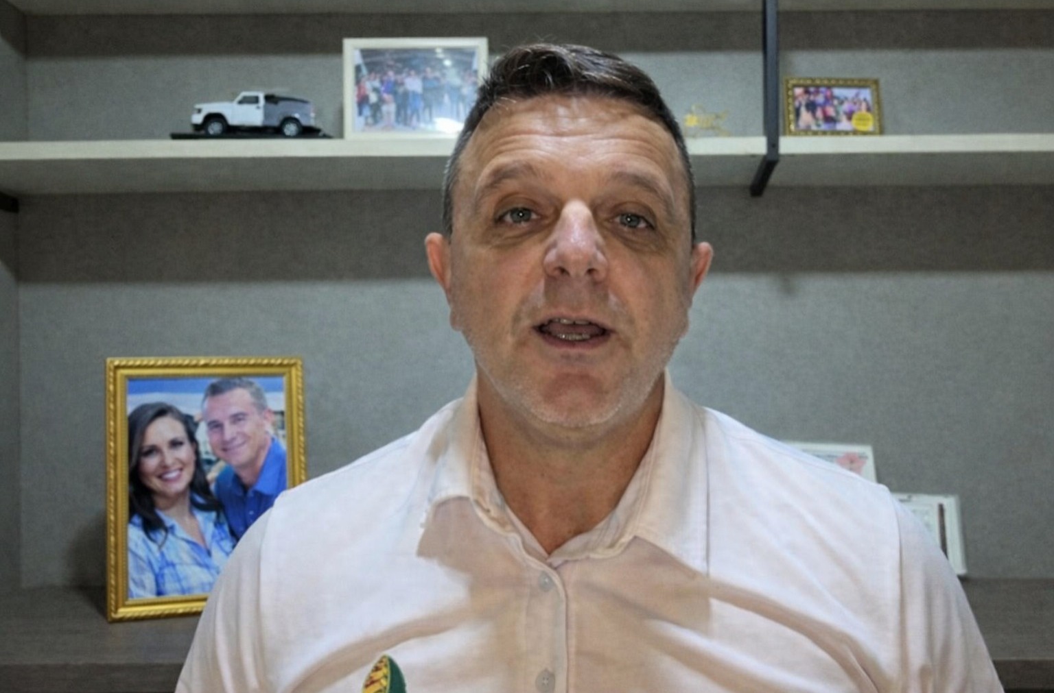 TIMÓTEO EM IMPASSE: PREFEITO SE MANIFESTA APÓS SERVIDORES DECRETAREM GREVE GERAL