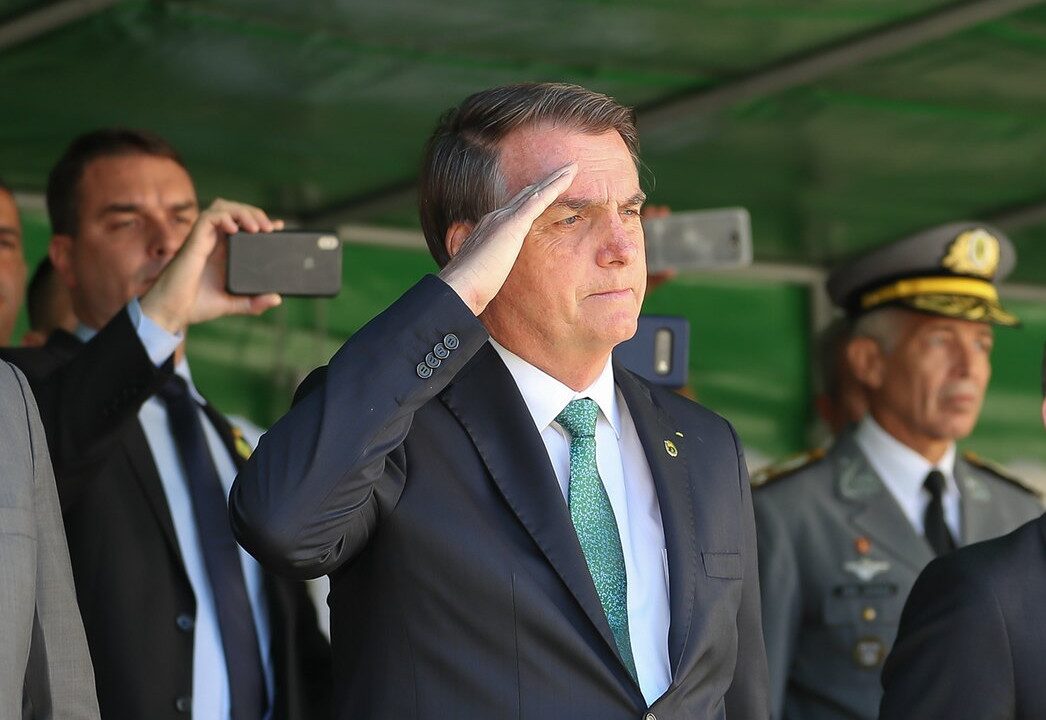 Justiça Militar: STM dá prazo para Bolsonaro se manifestar em ação que pode levar à perda de patente