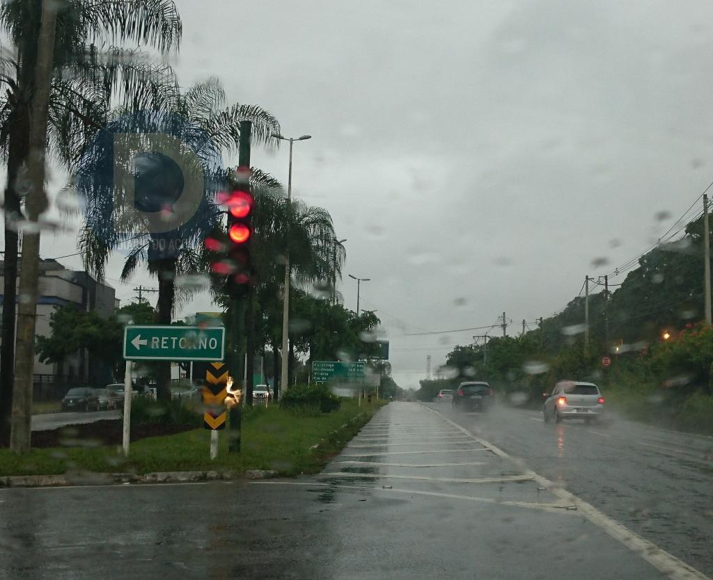 ATENÇÃO, IPATINGA! Defesa Civil Emite Alerta Máximo para Risco de Chuvas Fortes e Tempestades
