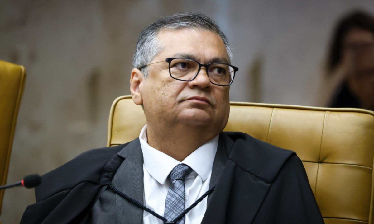 POLÍTICA & PODER: Ministro Flávio Dino veta proposta para retomar emendas parlamentares suspensas