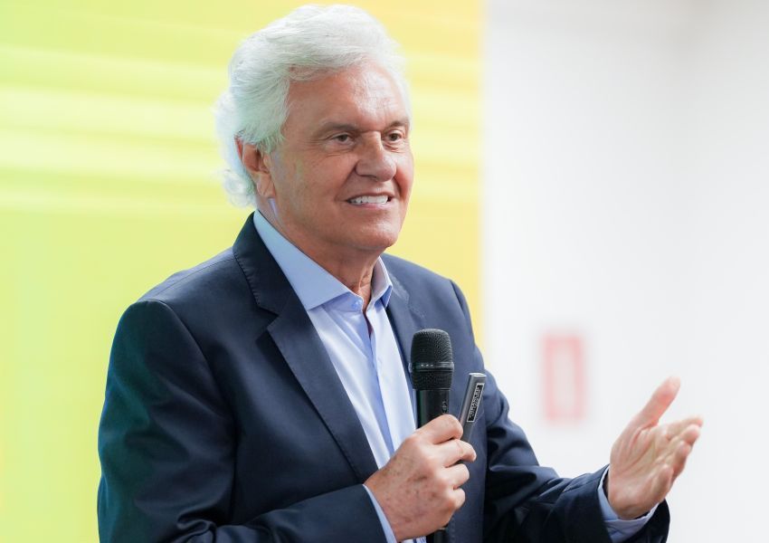 Xadrez 2026: "Não se ganha contra a máquina com candidato único", dispara Caiado sobre estratégia da oposição