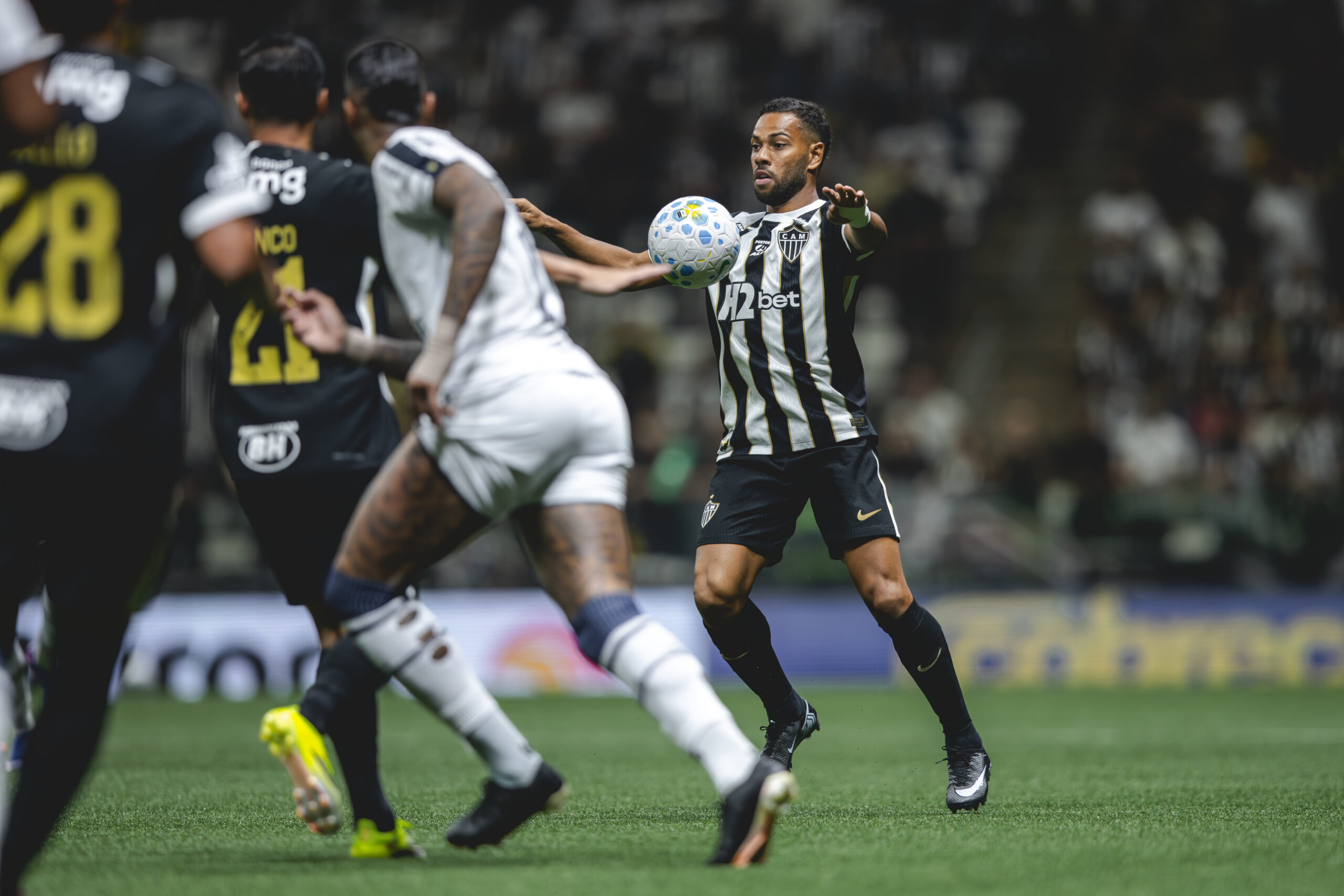 No Sufoco: Atlético-MG empata com o Remo em plena Arena MRV